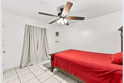 1801 Bethune Drive, Plant City, FL 33563 - Photo 25