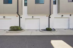 931 Arlington Ave N, Saint Petersburg, FL 33705 - Photo 43