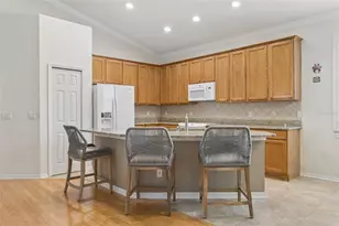 9703 Hidden Cove Ct, Tampa, FL 33618 - Photo 7