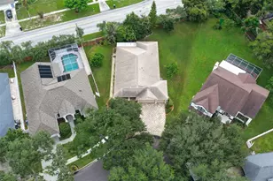 9703 Hidden Cove Ct, Tampa, FL 33618 - Photo 3