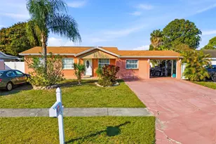 4914 Holiday Dr, Tampa, FL 33615 - Photo 23
