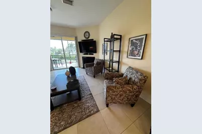 1205 3rd St Circle E, Palmetto, FL 34221 - Photo 3