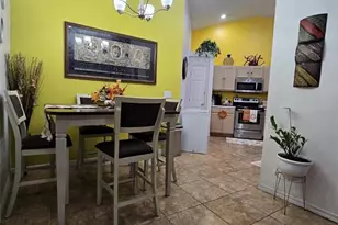 14926 Laurie Ln, Tampa, FL 33613 - Photo 11