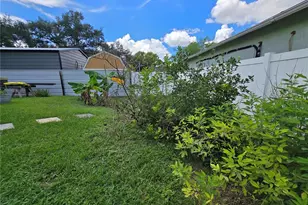 14926 Laurie Ln, Tampa, FL 33613 - Photo 37