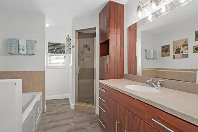 6917 Dunnett Avenue N, Saint Petersburg, FL 33709 - Photo 19