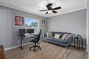 6917 Dunnett Ave N, Saint Petersburg, FL 33709 - Photo 29