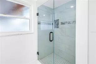 2053 Dolphin Blvd S, Saint Petersburg, FL 33707 - Photo 37