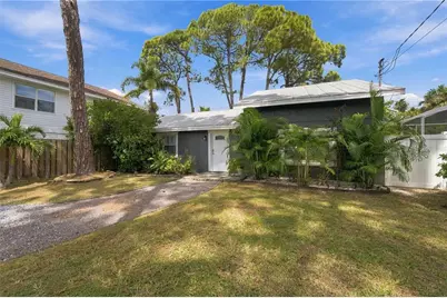 839 Florida Avenue, Palm Harbor, FL 34683 - Photo 59