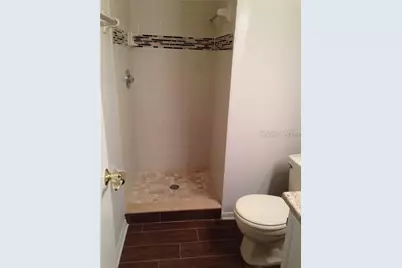 8525 J R Manor Drive, Tampa, FL 33634 - Photo 17