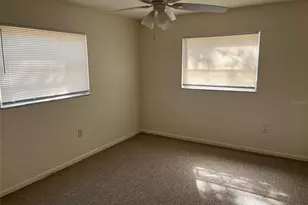 6300 1st Ave S, Saint Petersburg, FL 33707 - Photo 9