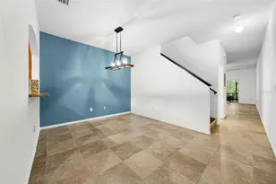 18171 Paradise Point Dr, Tampa, FL 33647 - Photo 7