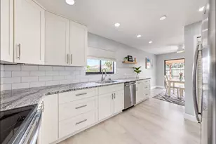 1921 Stanfield Dr, Brandon, FL 33511 - Photo 23