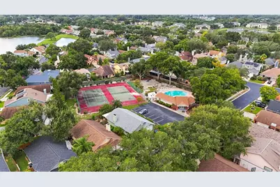1841 Springwood Circle N, Clearwater, FL 33763 - Photo 33