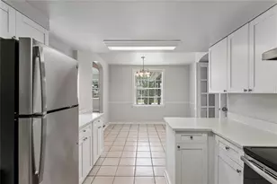14623 Sunset Dr, Largo, FL 33774 - Photo 7