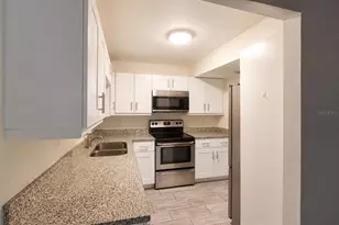 5822 16th Ln S, Saint Petersburg, FL 33712 - Photo 7