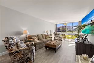 19029 US Hwy 19 N, Clearwater, FL 33764 - Photo 15