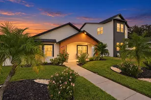 625 Folsom St S, Saint Petersburg, FL 33707 - Photo 1