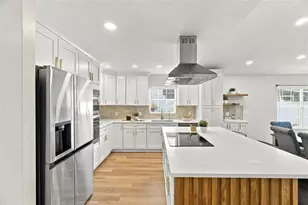 625 Folsom St S, Saint Petersburg, FL 33707 - Photo 9