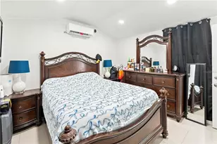 9613 Six Mile Creek Rd, Tampa, FL 33610 - Photo 29