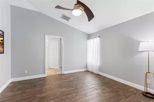 1702 Meadow Oak Ln, Tarpon Springs, FL 34689 - Photo 19