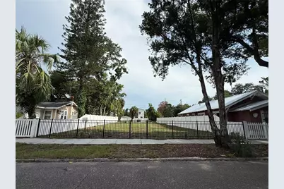 1011 12th Avenue S, Saint Petersburg, FL 33705 - Photo 3