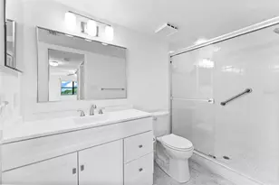 5400 Park Street N, Saint Petersburg, FL 33709 - Photo 17