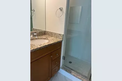 12325 Sun Vista Court W, Treasure Island, FL 33706 - Photo 11