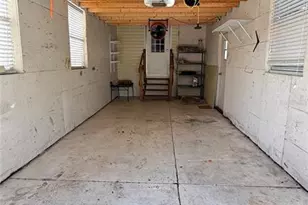 10404 Brussels Dr, Riverview, FL 33578 - Photo 3