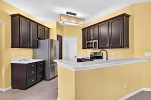 1322 Fairway Greens Dr, Sun City Center, FL 33573 - Photo 7