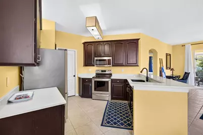 1322 Fairway Greens Drive #69, Sun City Center, FL 33573 - Photo 9