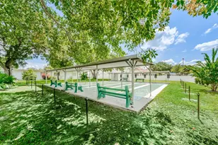 4300 58th St N, Kenneth City, FL 33709 - Photo 45