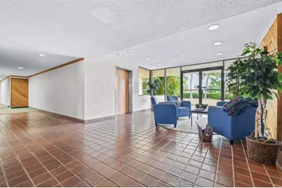 13602 S Village Drive #1107, Tampa, FL 33618 - Photo 3