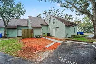 12310 Touchton Dr, Tampa, FL 33617 - Photo 7
