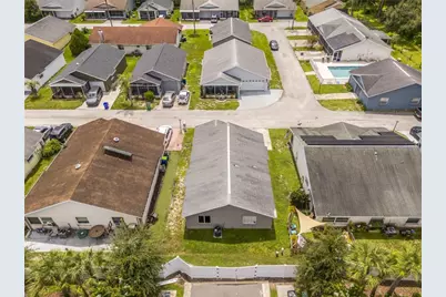 4753 Silver Circle, Zephyrhills, FL 33541 - Photo 37
