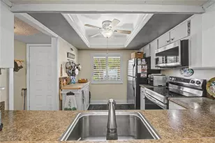 2543 Royal Pines Cir, Clearwater, FL 33763 - Photo 9