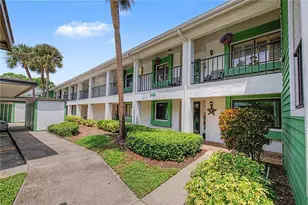 2543 Royal Pines Cir, Clearwater, FL 33763 - Photo 3