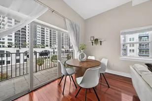 1010 Central Ave, Saint Petersburg, FL 33705 - Photo 11