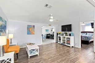 2715 11th Ave SE, Ruskin, FL 33570 - Photo 9
