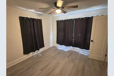 610 28th Avenue S, Saint Petersburg, FL 33705 - Photo 17