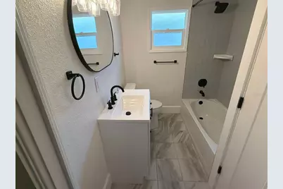 610 28th Avenue S, Saint Petersburg, FL 33705 - Photo 21