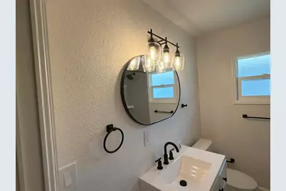 610 28th Avenue S, Saint Petersburg, FL 33705 - Photo 23