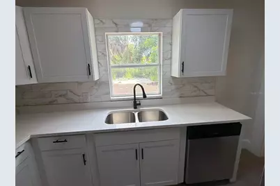 610 28th Avenue S, Saint Petersburg, FL 33705 - Photo 13