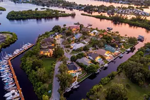 1102 Marina Dr, Tarpon Springs, FL 34689 - Photo 1