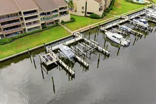 2775 Kipps Colony Dr S, Gulfport, FL 33707 - Photo 33