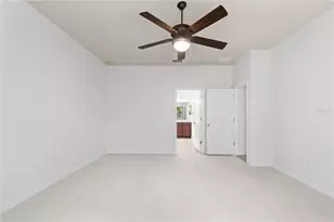 15842 Starling Water Dr, Lithia, FL 33547 - Photo 17