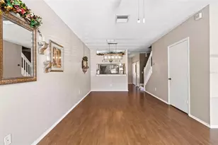 6353 Bayside Key Dr, Tampa, FL 33615 - Photo 5