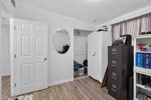 10905 N 22nd St, Tampa, FL 33612 - Photo 37