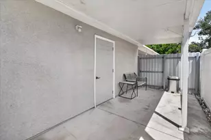 10905 N 22nd St, Tampa, FL 33612 - Photo 57