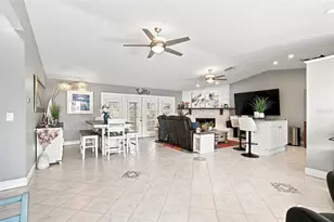 201 Lagoon Dr, Palm Harbor, FL 34683 - Photo 19