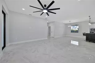 1313 NE 7th Ave, Cape Coral, FL 33909 - Photo 7